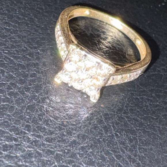 Elegant Gold and Silver Ring